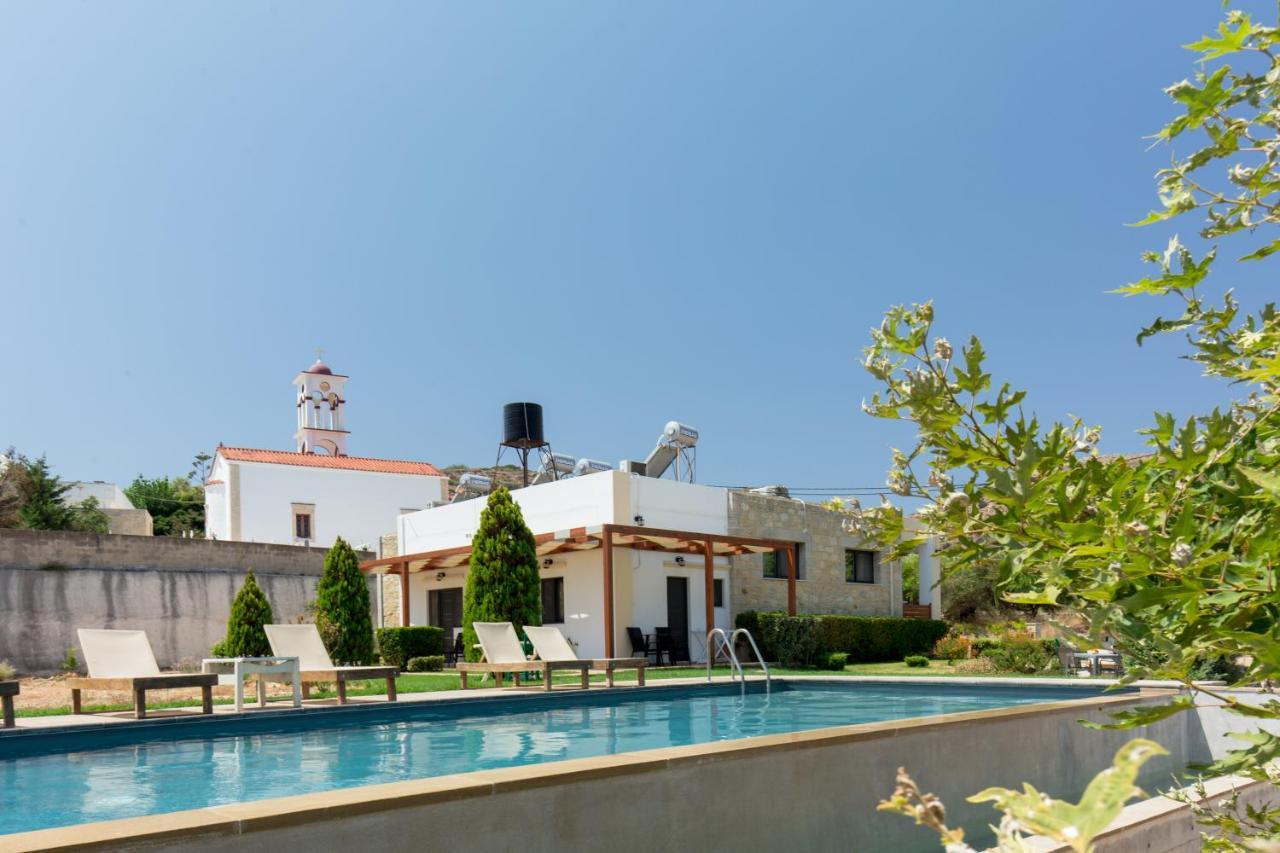 Agarathos Traditional Rooms With Pool Kalivianí Exterior photo